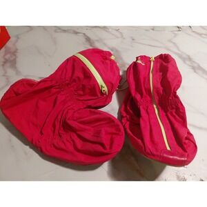 Hot Pink Seal Waterproof Shoe Covers Sz L Portable water-resistant lightweight